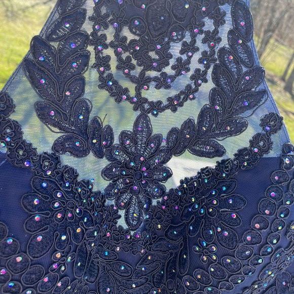 Navy blue halter prom dress. - Picture 3 of 9